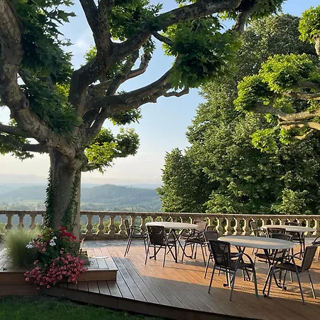 Couette-café Castel Serein 3*